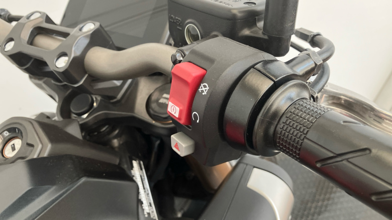 Honda CB650R E-Clutch (24MY)